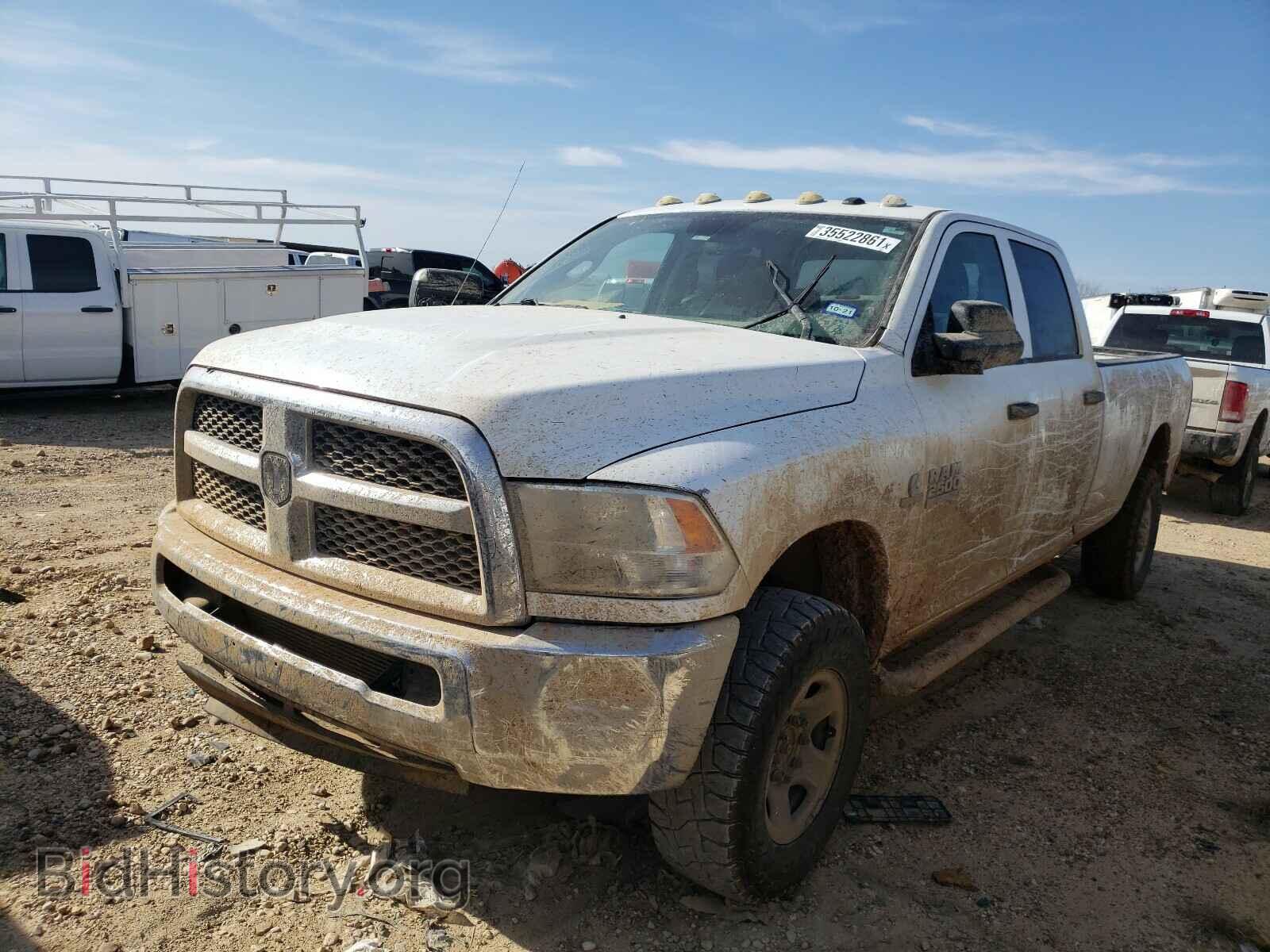2015 RAM 2500 - VIN: 3C6UR5HL9FG501502 - Фото 2