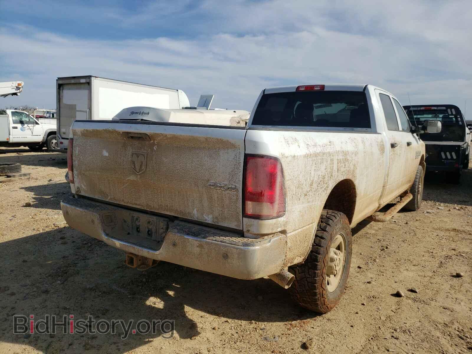 2015 RAM 2500 - VIN: 3C6UR5HL9FG501502 - Фото 4