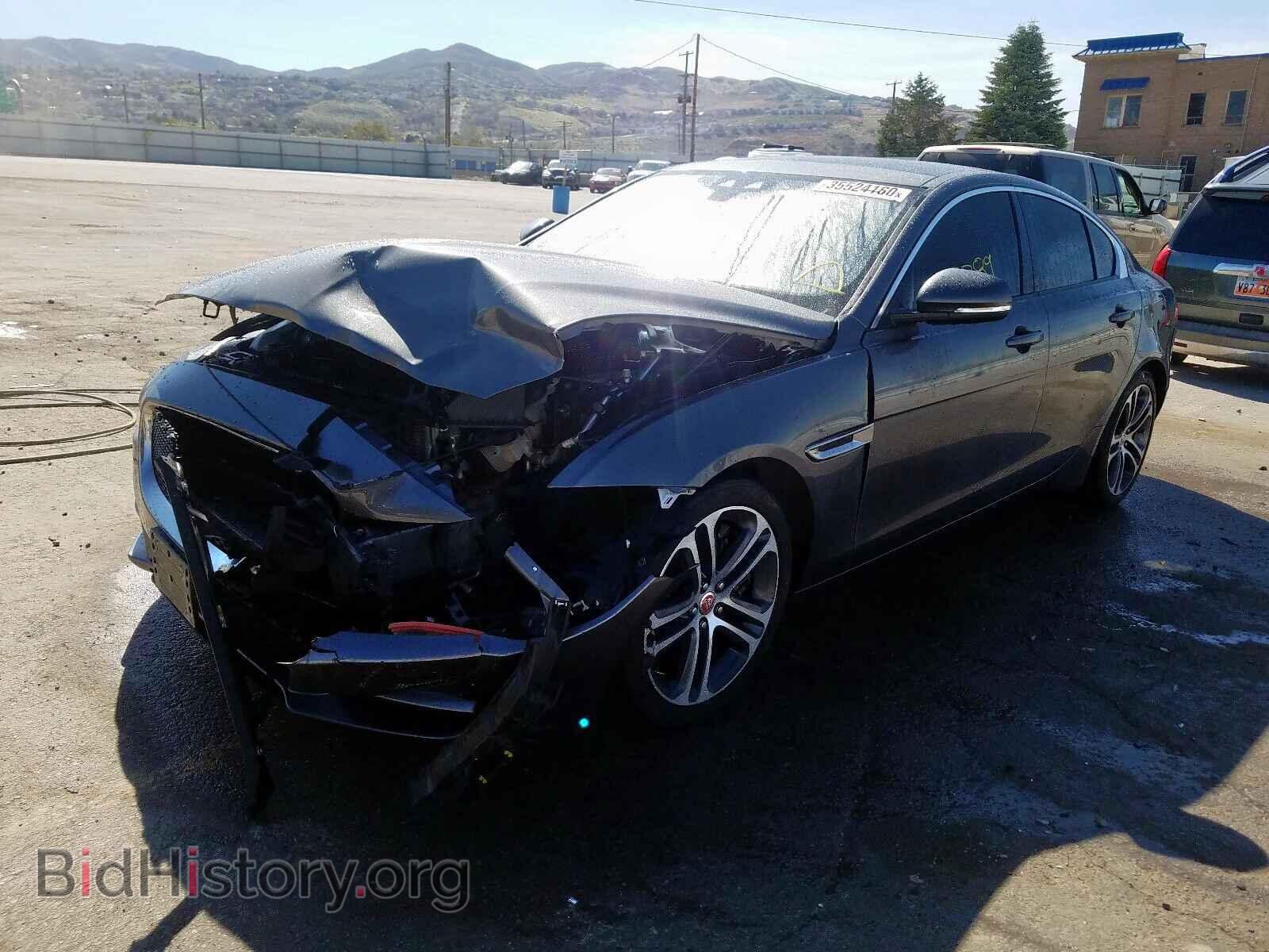 2017 JAGUAR XE - VIN: SAJAJ4BVXHA956191 - Фото 2