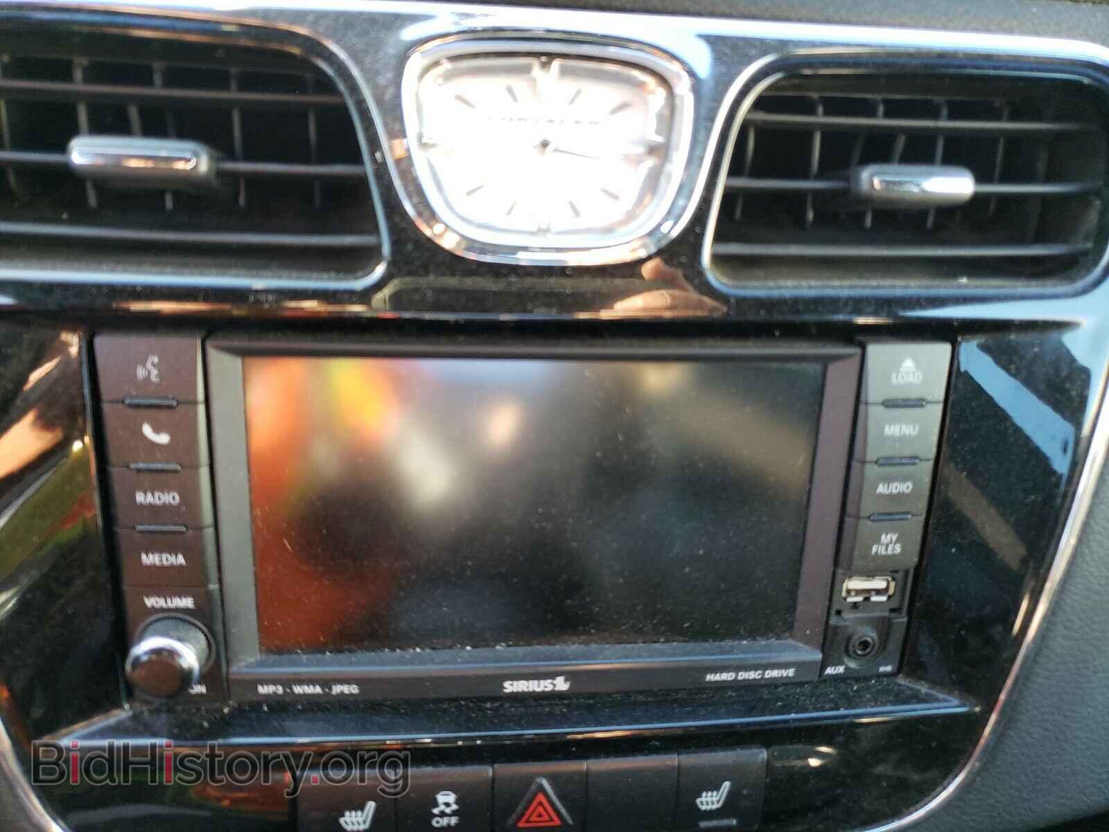 2011 CHRYSLER 200 - VIN: 1C3BC2FG4BN525220 - Фото 9