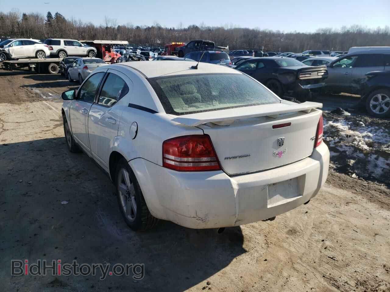 2008 DODGE AVENGER - VIN: 1B3LC76MX8N593406 - Фото 3