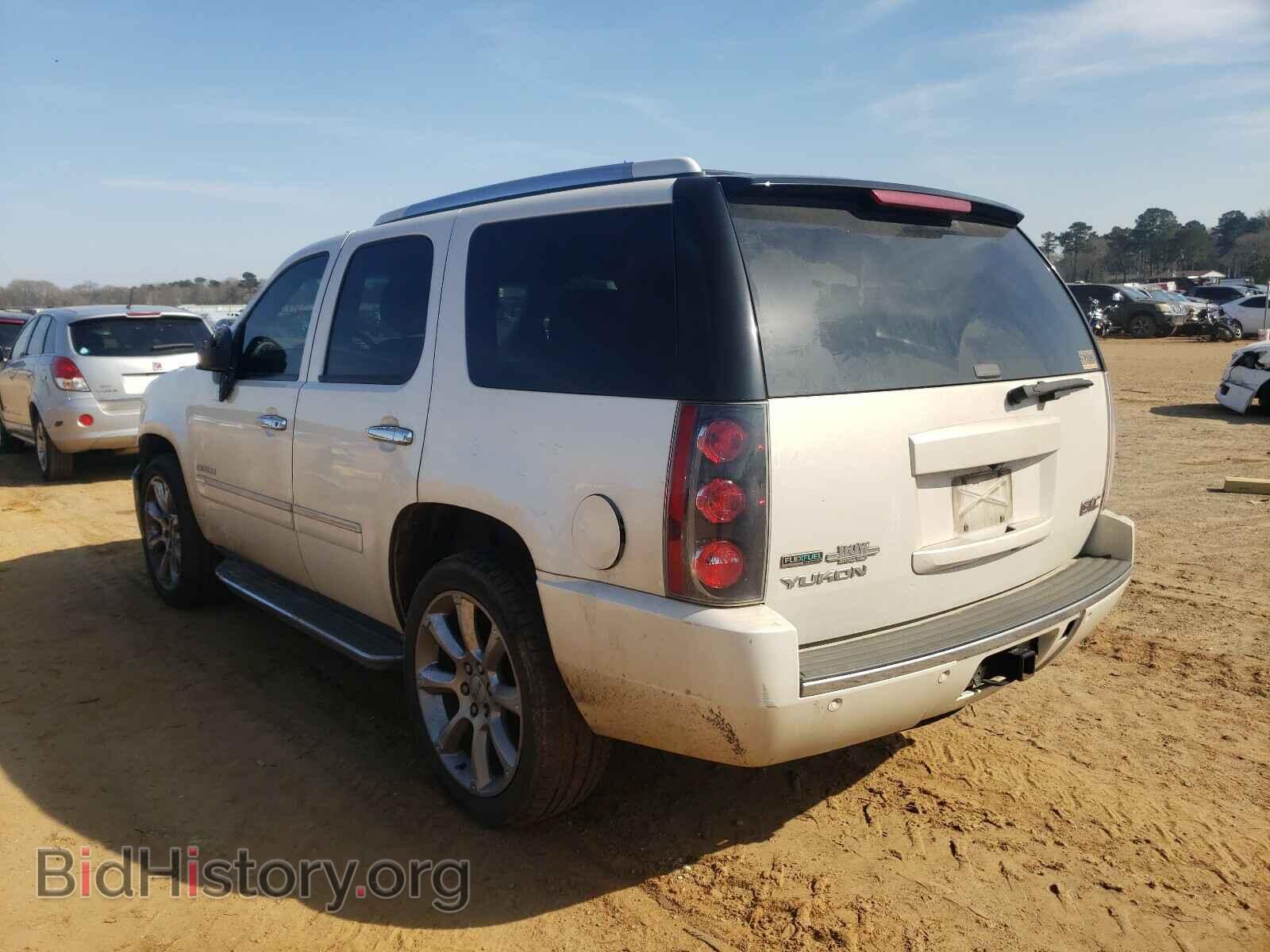2011 GMC YUKON - VIN: 1GKS2EEF2BR222281 - Фото 3