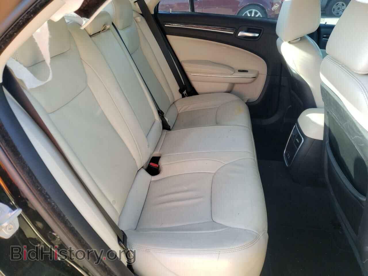 2016 CHRYSLER 300 - VIN: 2C3CCAAG9GH198349 - Фото 6