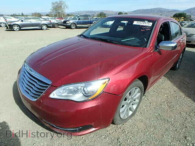2013 CHRYSLER 200 - VIN: 1C3CCBCG4DN607704 - Фото 2