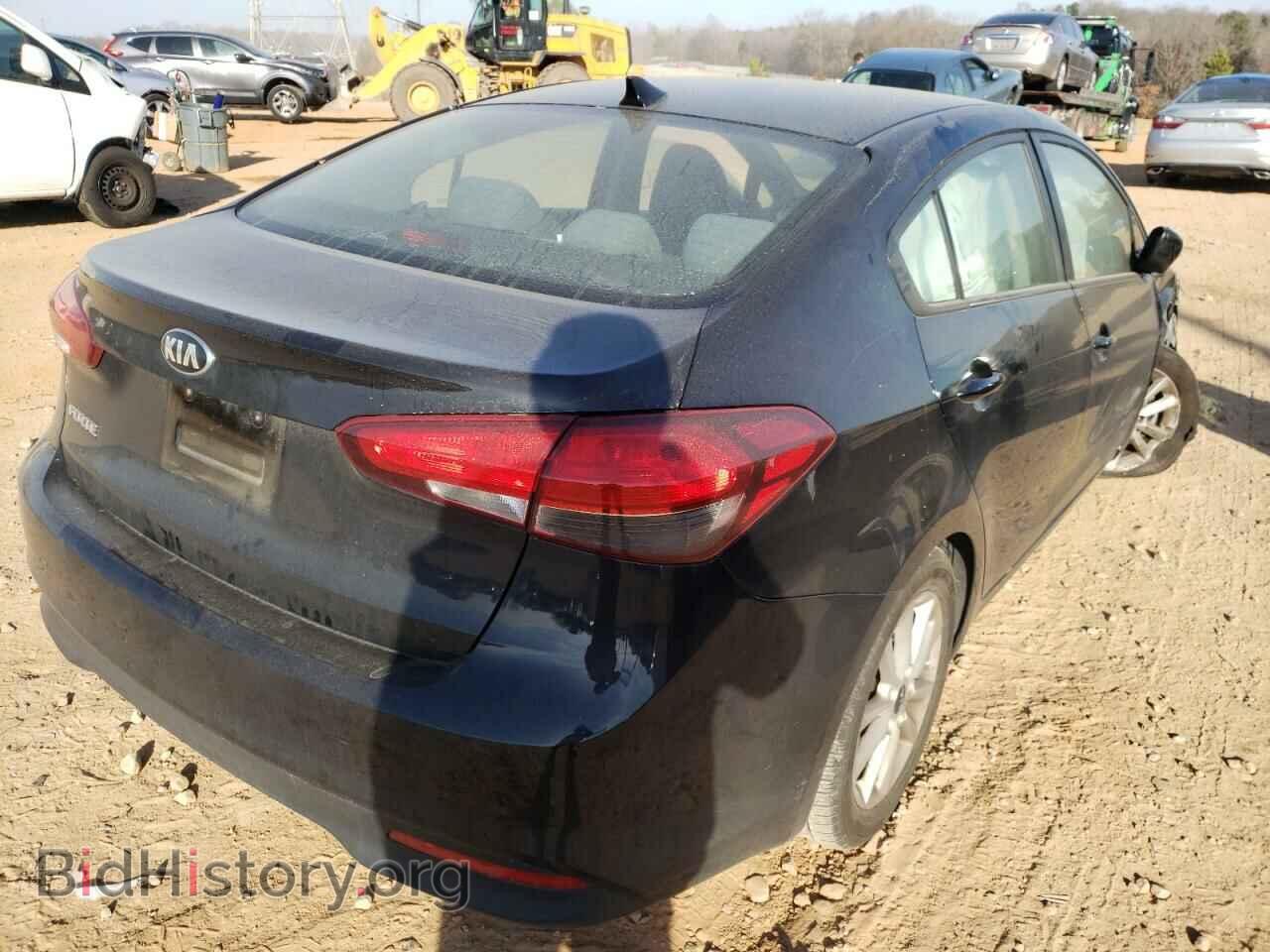 2017 KIA FORTE - VIN: 3KPFL4A73HE076688 - Фото 4