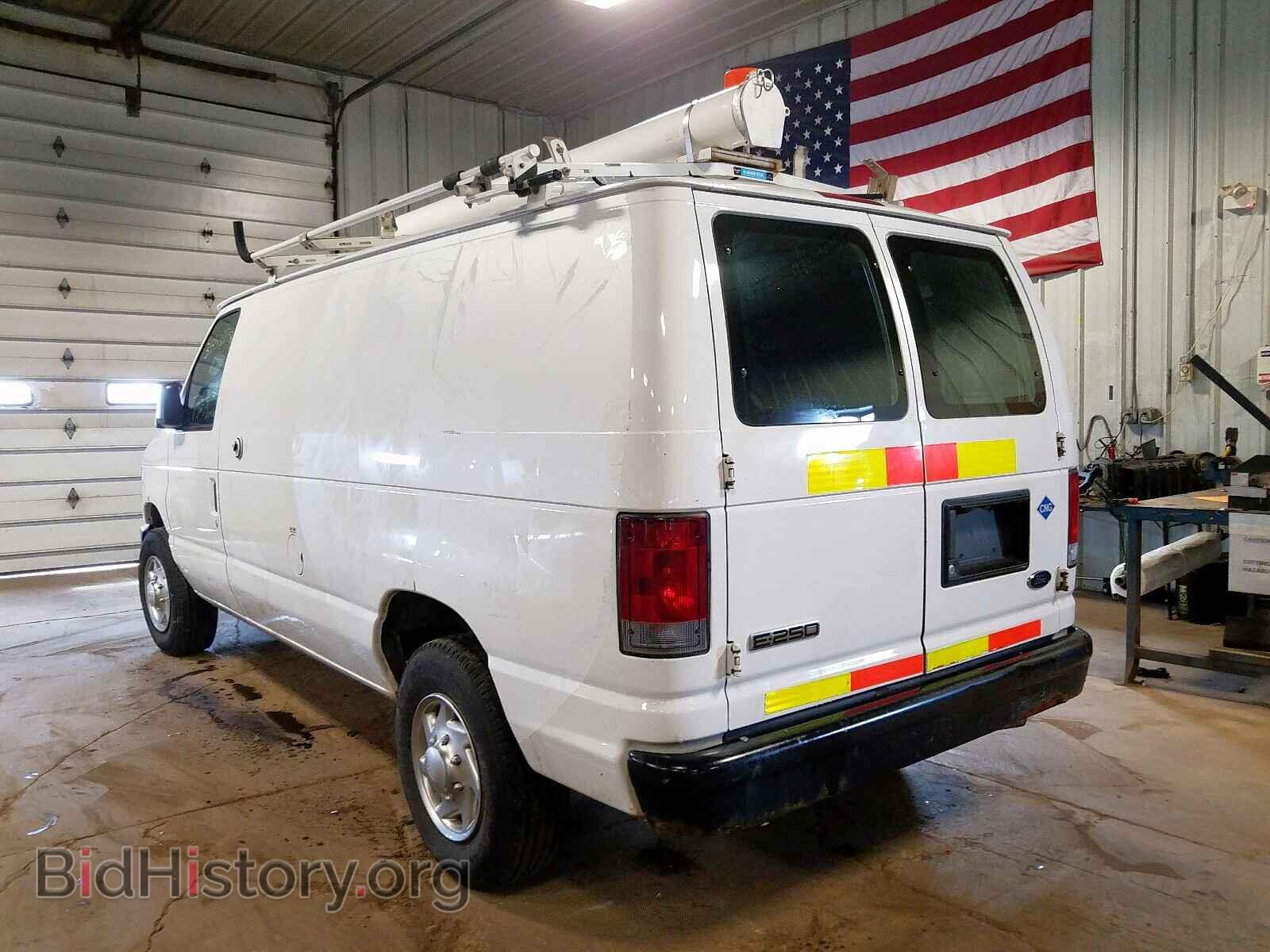 2010 FORD ECONOLINE - VIN: 1FTNE2ELXADA19722 - Фото 3