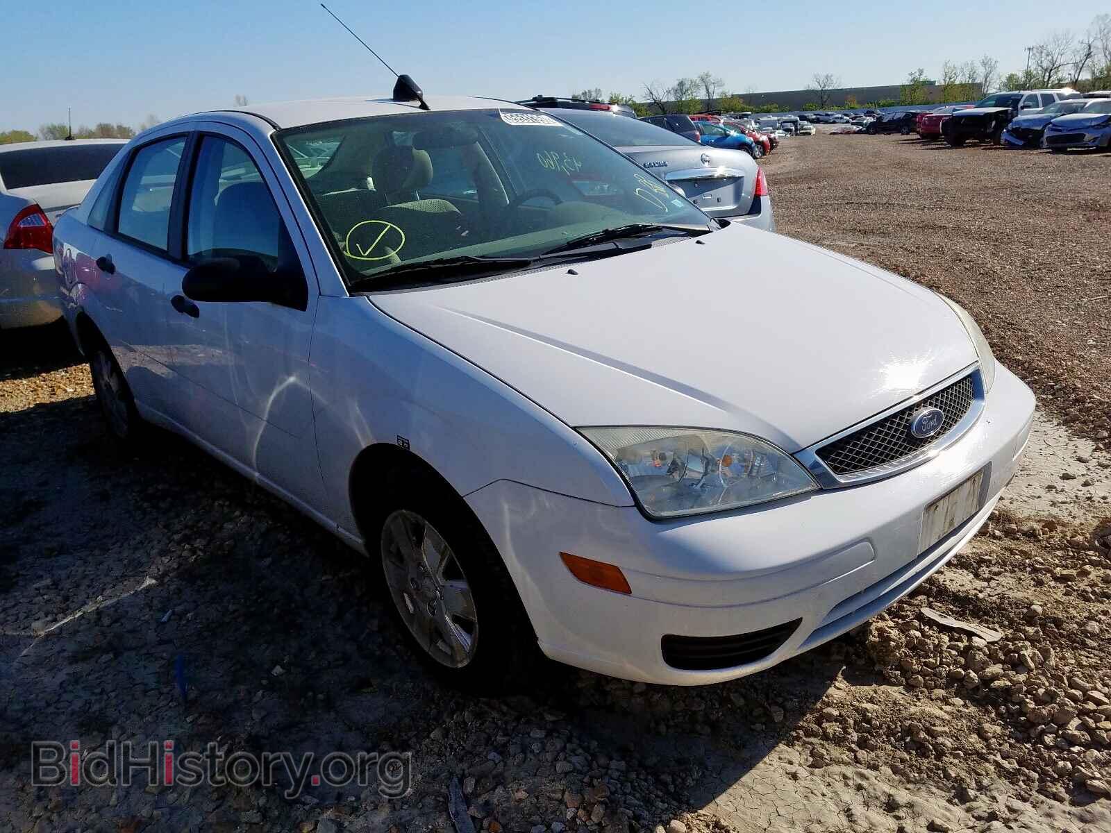 Фотография 1FAHP34N87W323215 - FORD FOCUS 2007