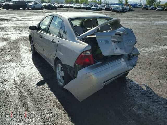 2006 FORD FOCUS - VIN: 1FAFP34N26W193048 - Фото 3