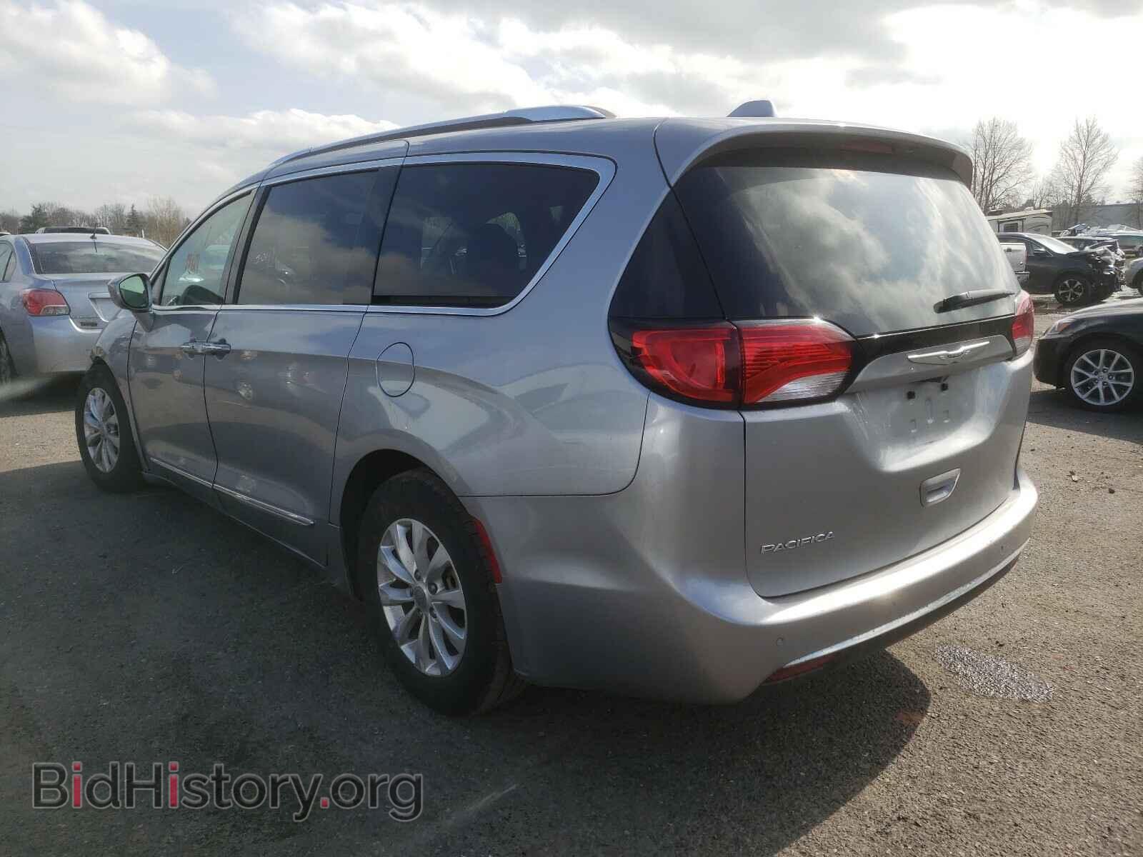 2019 CHRYSLER PACIFICA - VIN: 2C4RC1BG0KR581345 - Photo 3