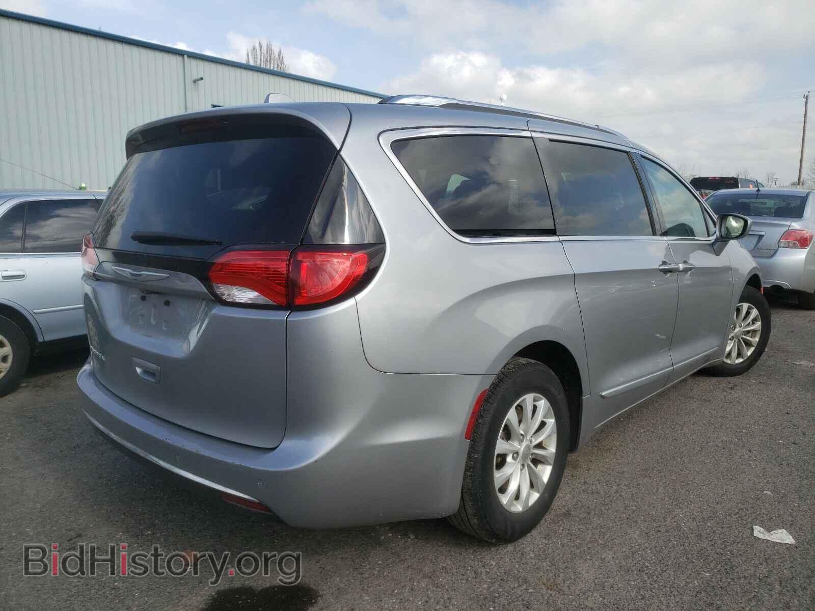 2019 CHRYSLER PACIFICA - VIN: 2C4RC1BG0KR581345 - Photo 4