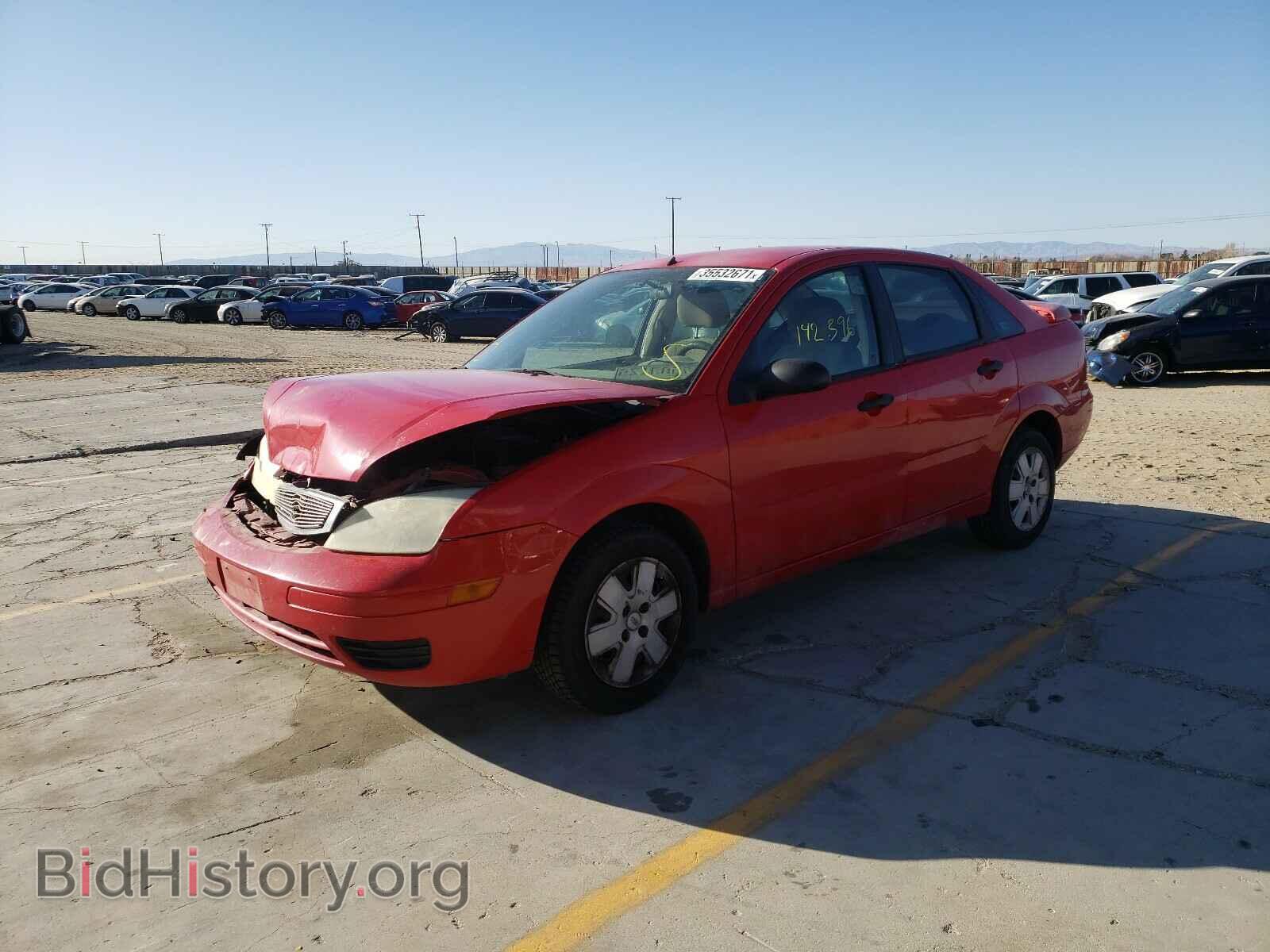 2007 FORD FOCUS - VIN: 1FAFP34N17W214067 - Фото 2