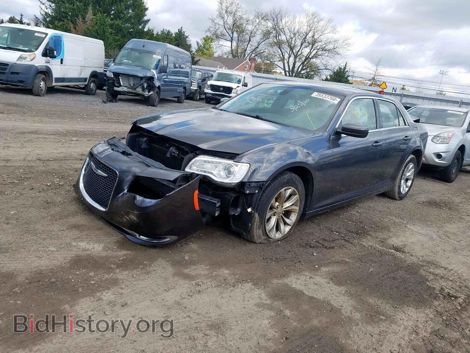 2015 CHRYSLER 300 - VIN: 2C3CCAAG9FH815540 - Фото 2