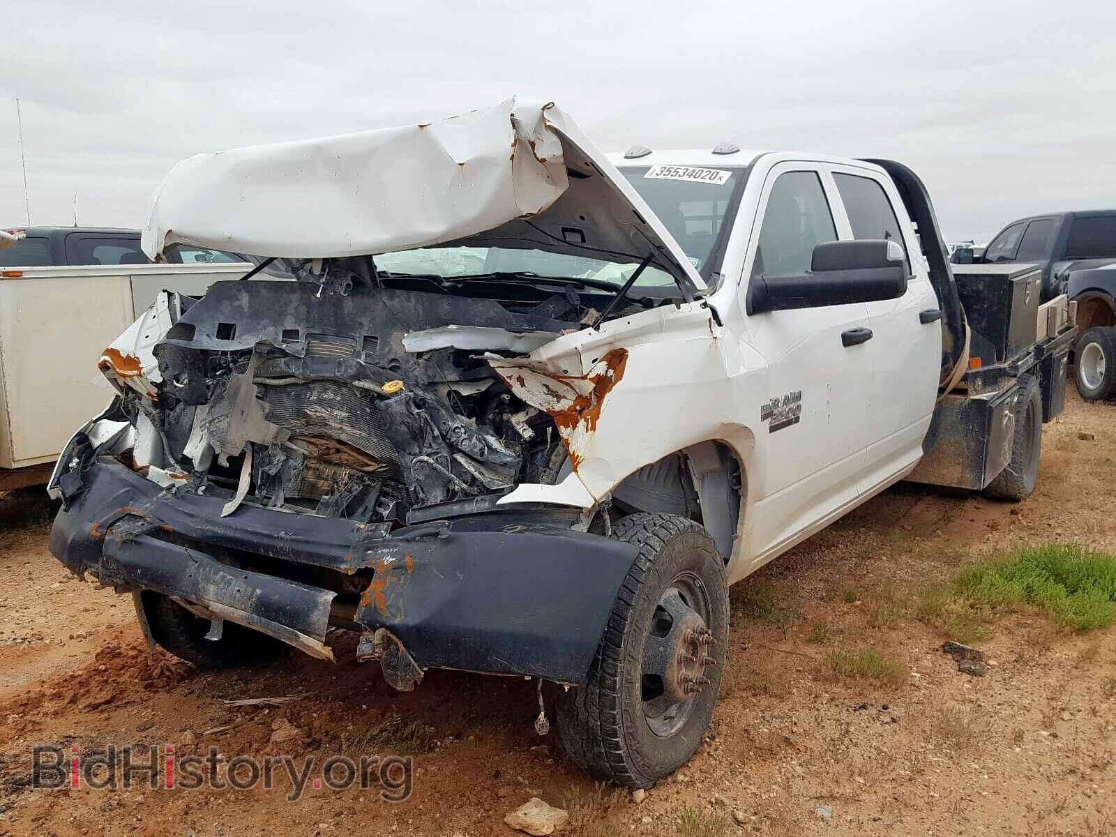 2018 RAM 3500 - VIN: 3C7WRTCJXJG188676 - Photo 2