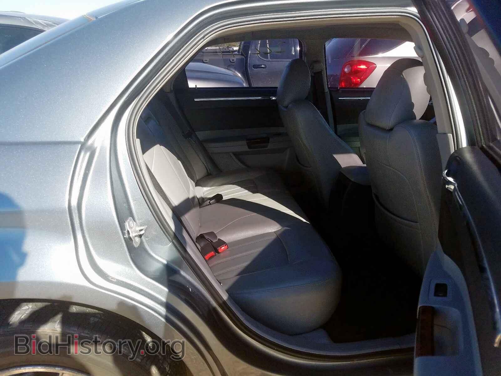 2007 CHRYSLER 300 - VIN: 2C3KK63H17H790474 - Фото 6