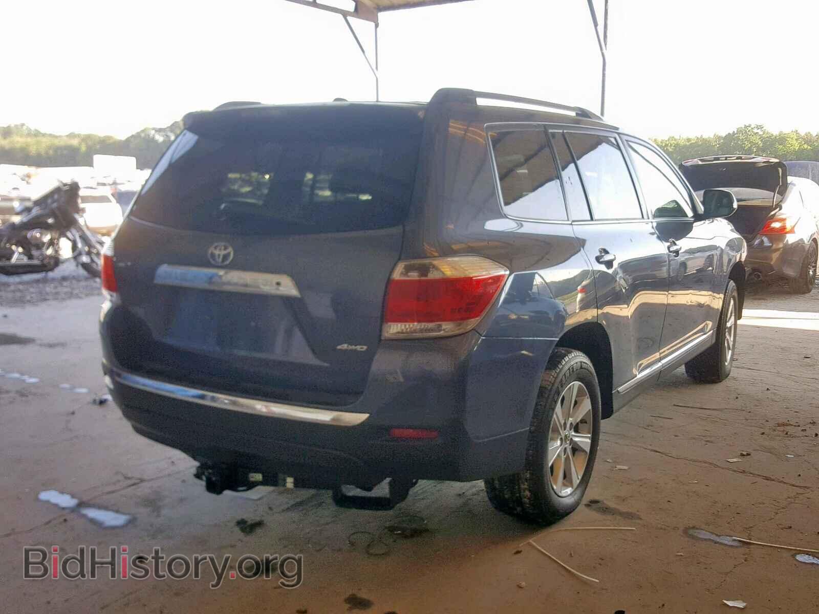 2011 TOYOTA HIGHLANDER - VIN: 5TDBK3EH2BS070232 - Фото 4