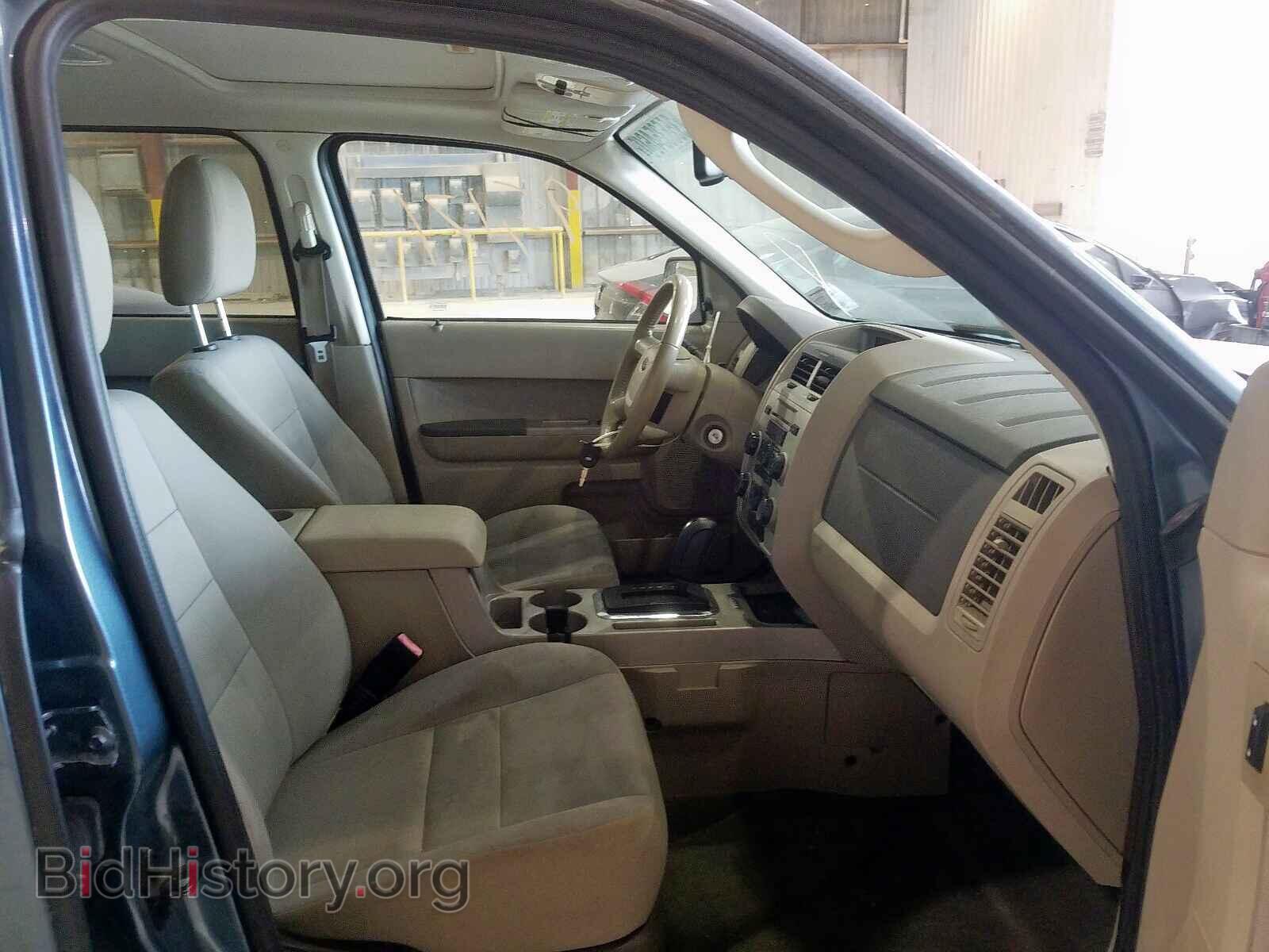 2011 FORD ESCAPE - VIN: 1FMCU0DG3BKC70352 - Фото 5