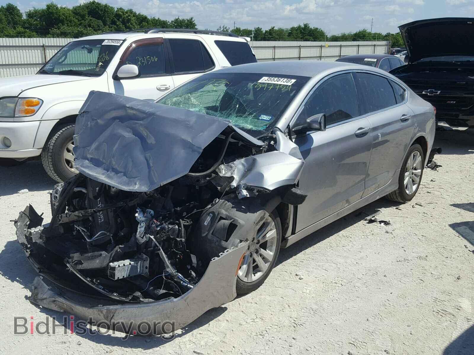 2015 CHRYSLER 200 - VIN: 1C3CCCAB0FN597754 - Photo 2