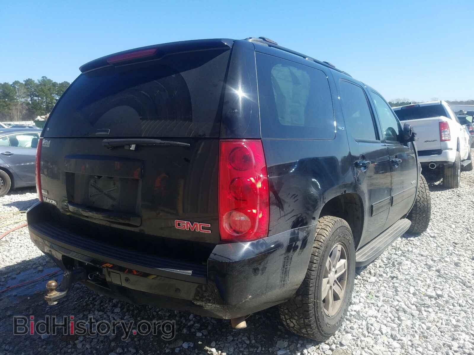 2010 GMC YUKON - VIN: 1GKMCCE38AR231629 - Фото 4