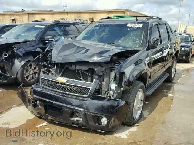 2013 CHEVROLET AVALANCHE - VIN: 3GNMCFE04DG245106 - Фото 2