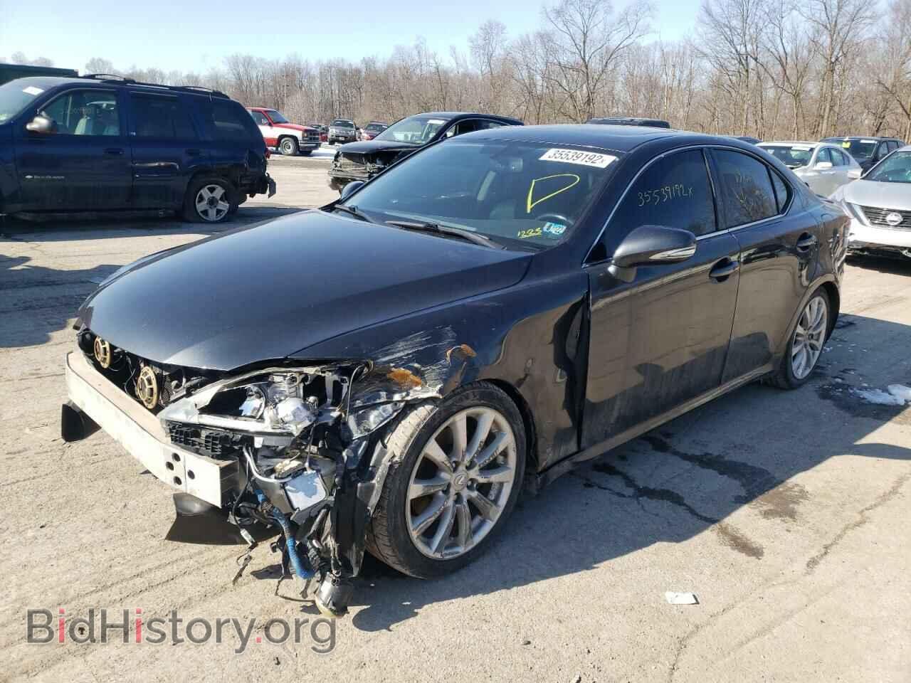 2011 LEXUS IS - VIN: JTHCF5C27B2035095 - Фото 2
