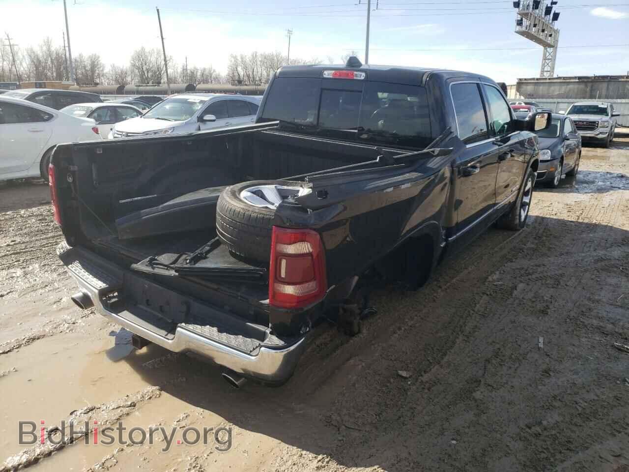 2019 RAM 1500 - VIN: 1C6SRFHT4KN526371 - Фото 4