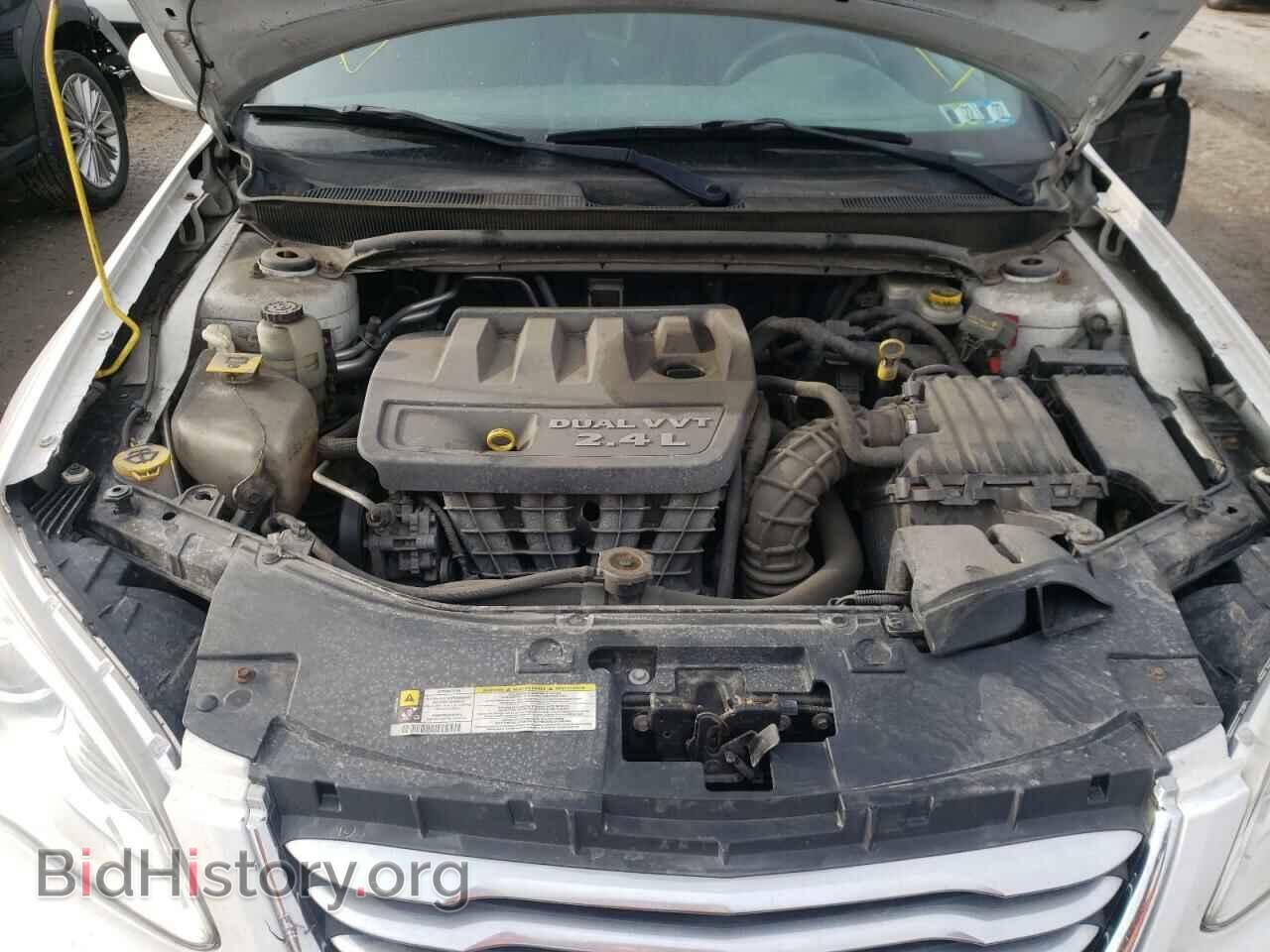 2012 CHRYSLER 200 - VIN: 1C3CCBAB2CN282010 - Фото 7