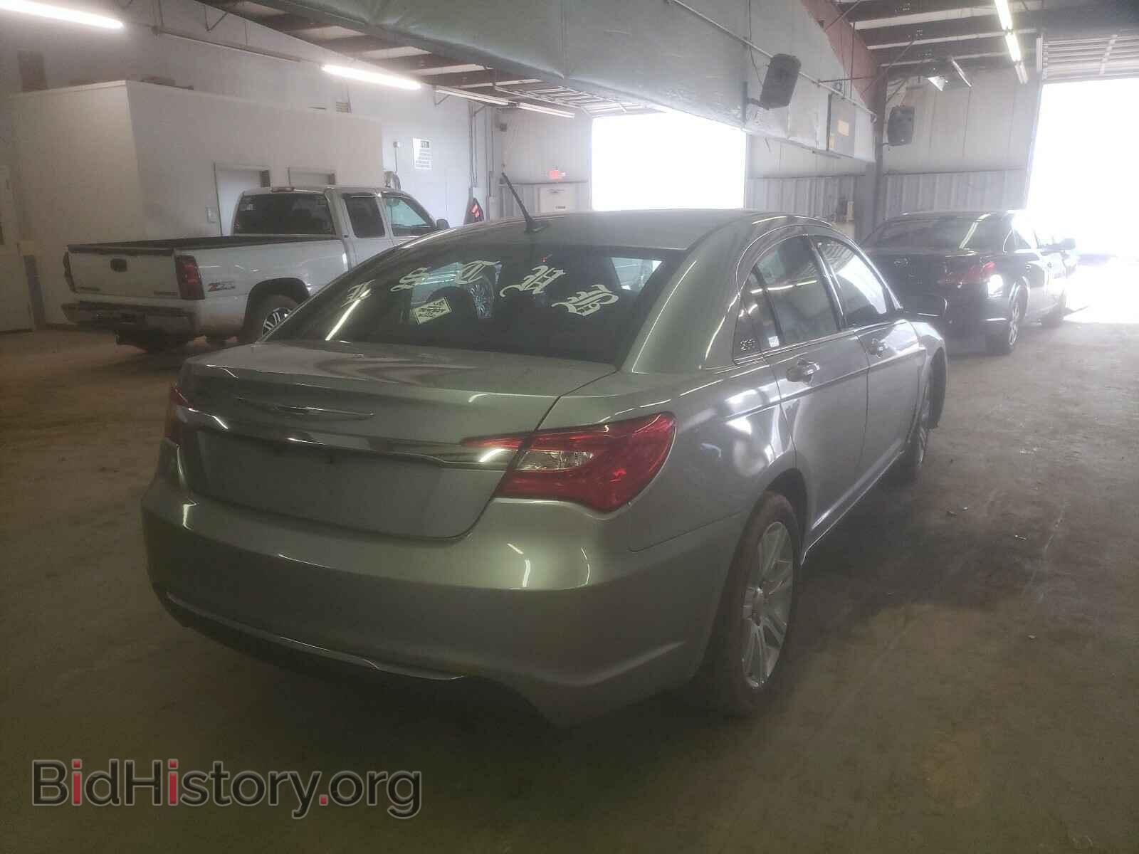 2013 CHRYSLER 200 - VIN: 1C3CCBBB7DN705485 - Фото 4