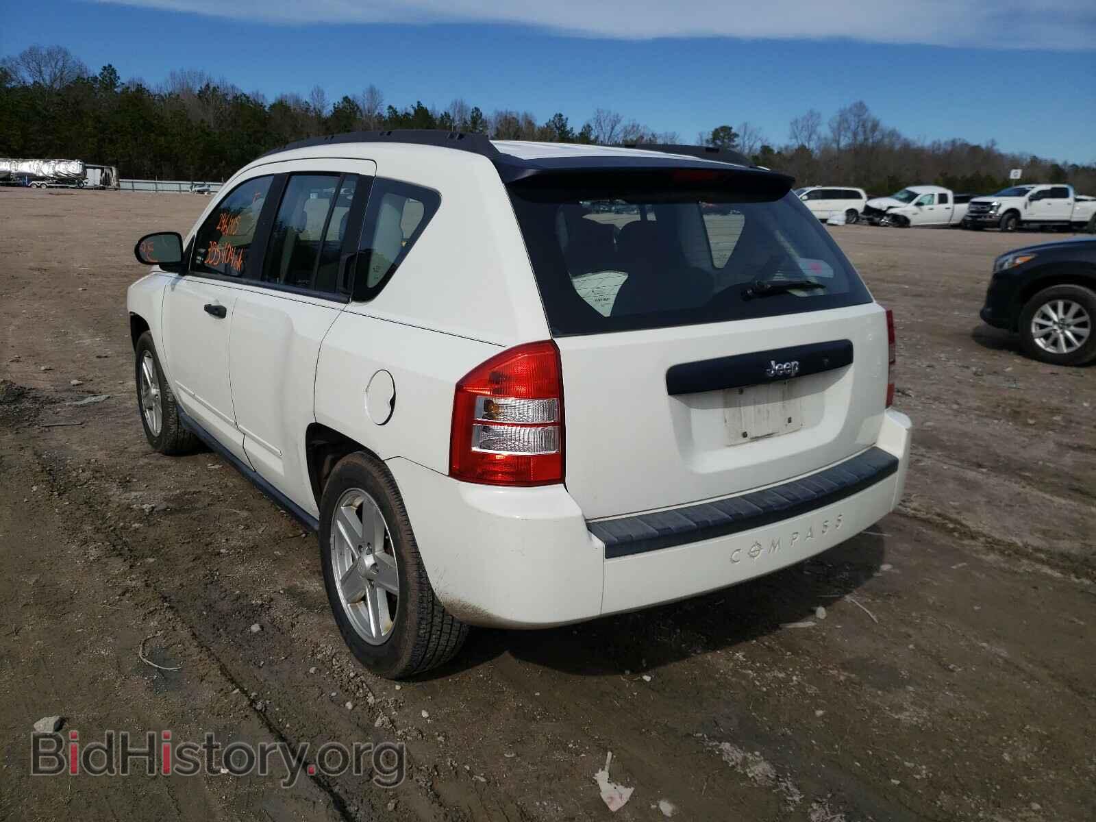 2009 JEEP COMPASS - VIN: 1J4FT47AX9D228529 - Фото 3