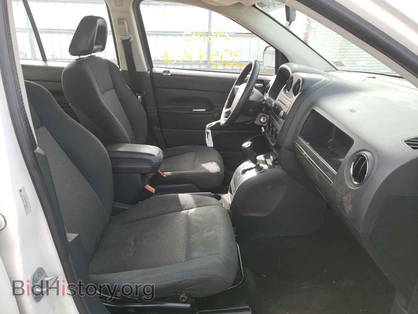 2009 JEEP COMPASS - VIN: 1J4FT47AX9D228529 - Фото 5