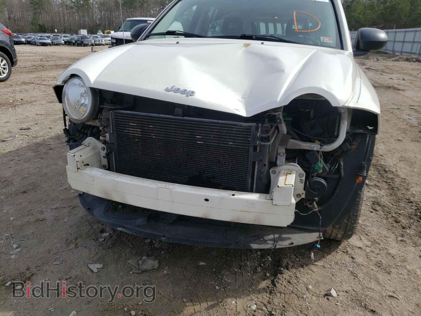 2009 JEEP COMPASS - VIN: 1J4FT47AX9D228529 - Фото 9