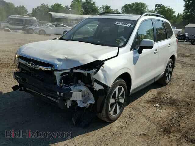 2017 SUBARU FORESTER - VIN: JF2SJAECXHH513415 - Фото 2