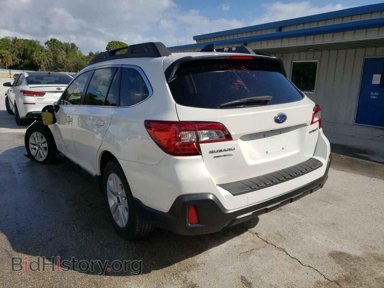 2018 SUBARU OUTBACK - VIN: 4S4BSAFC1J3282204 - Фото 3