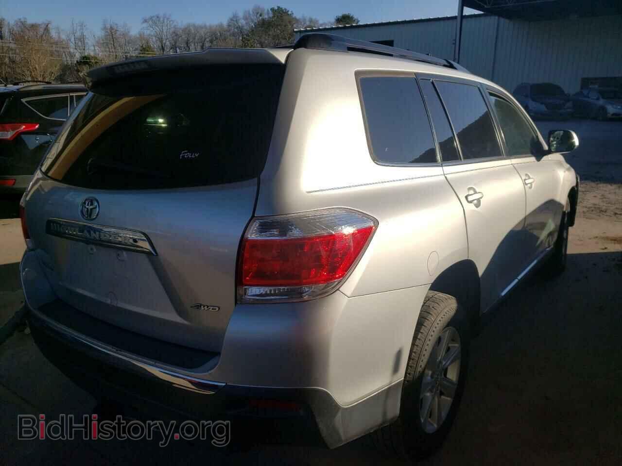 2011 TOYOTA HIGHLANDER - VIN: 5TDBK3EH1BS086809 - Фото 4