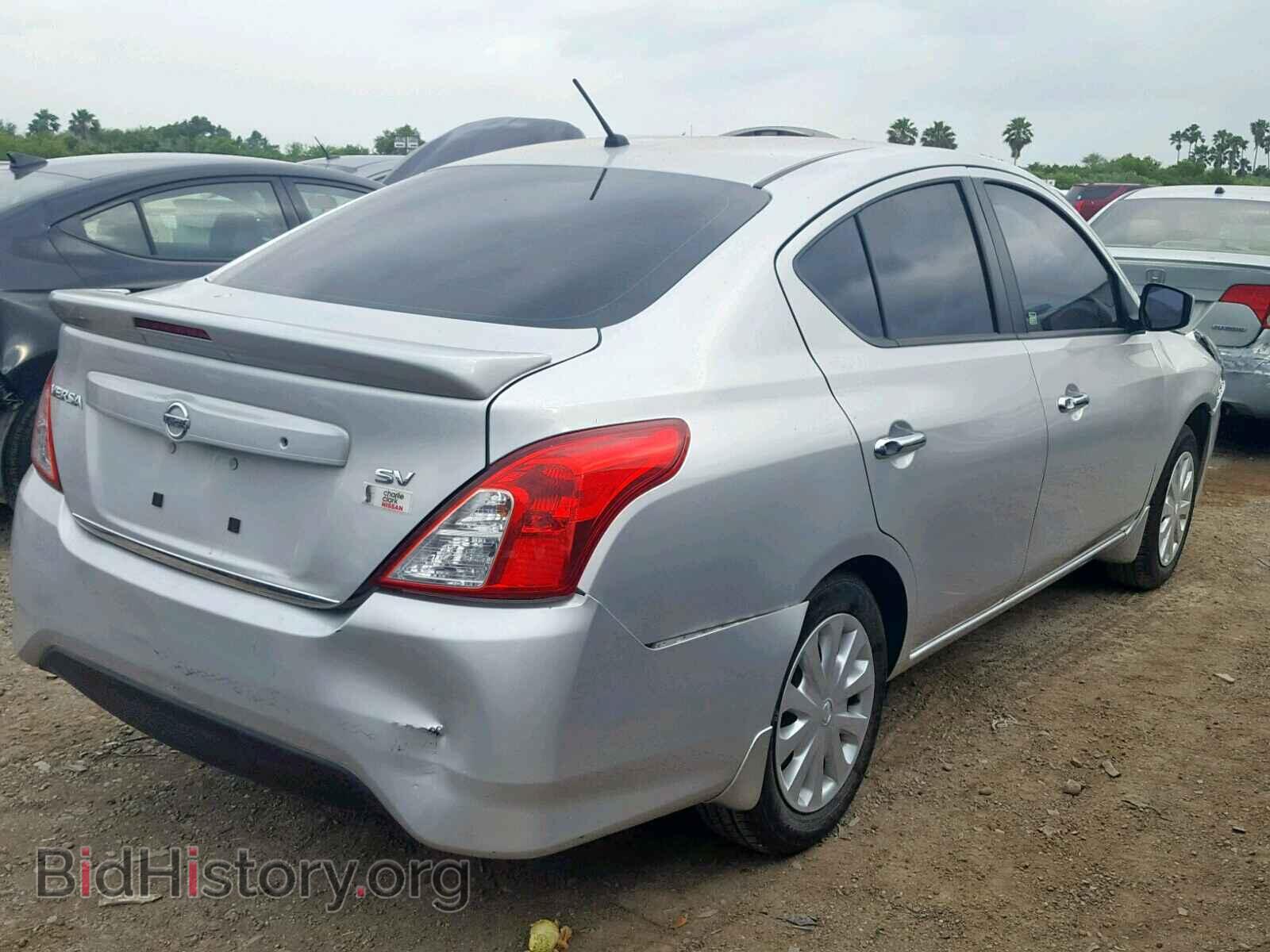 2017 NISSAN VERSA - VIN: 3N1CN7AP3HL893088 - Photo 4