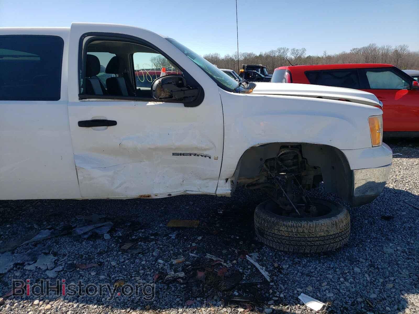 2007 GMC SIERRA - VIN: 2GTEC13CX71527065 - Фото 9