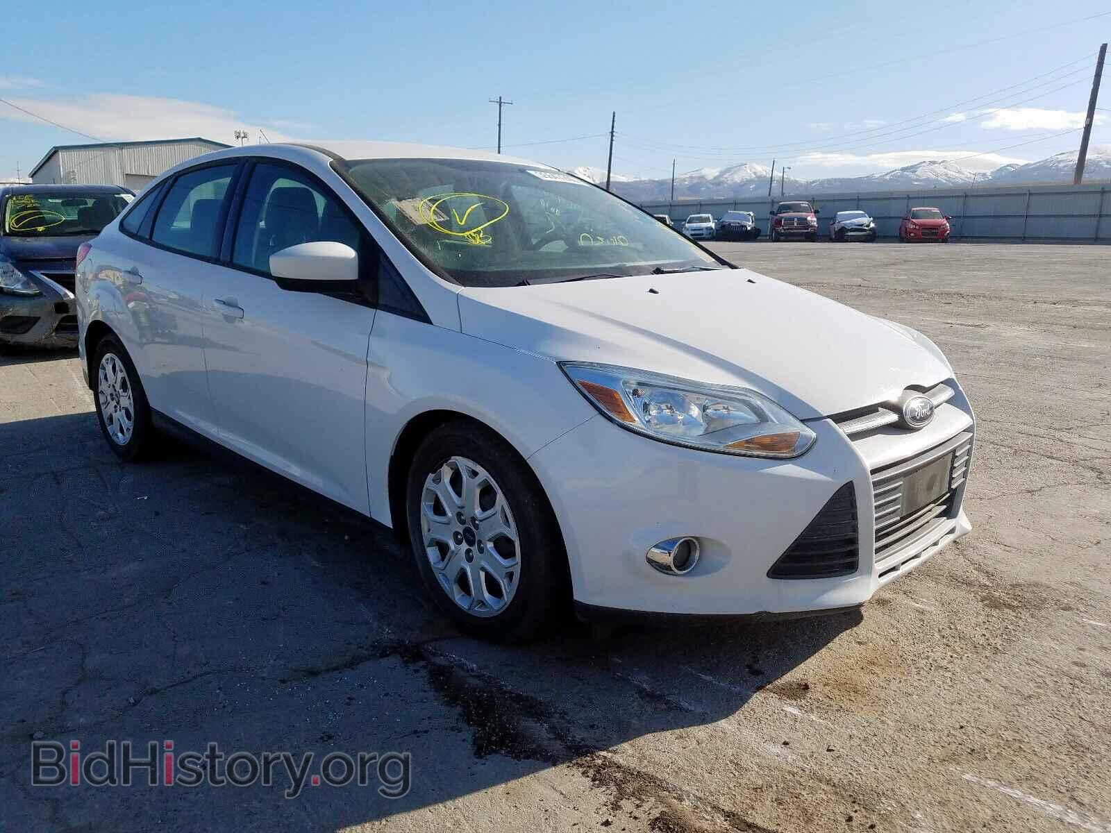 Photo 1FAHP3F25CL196826 - FORD FOCUS 2012