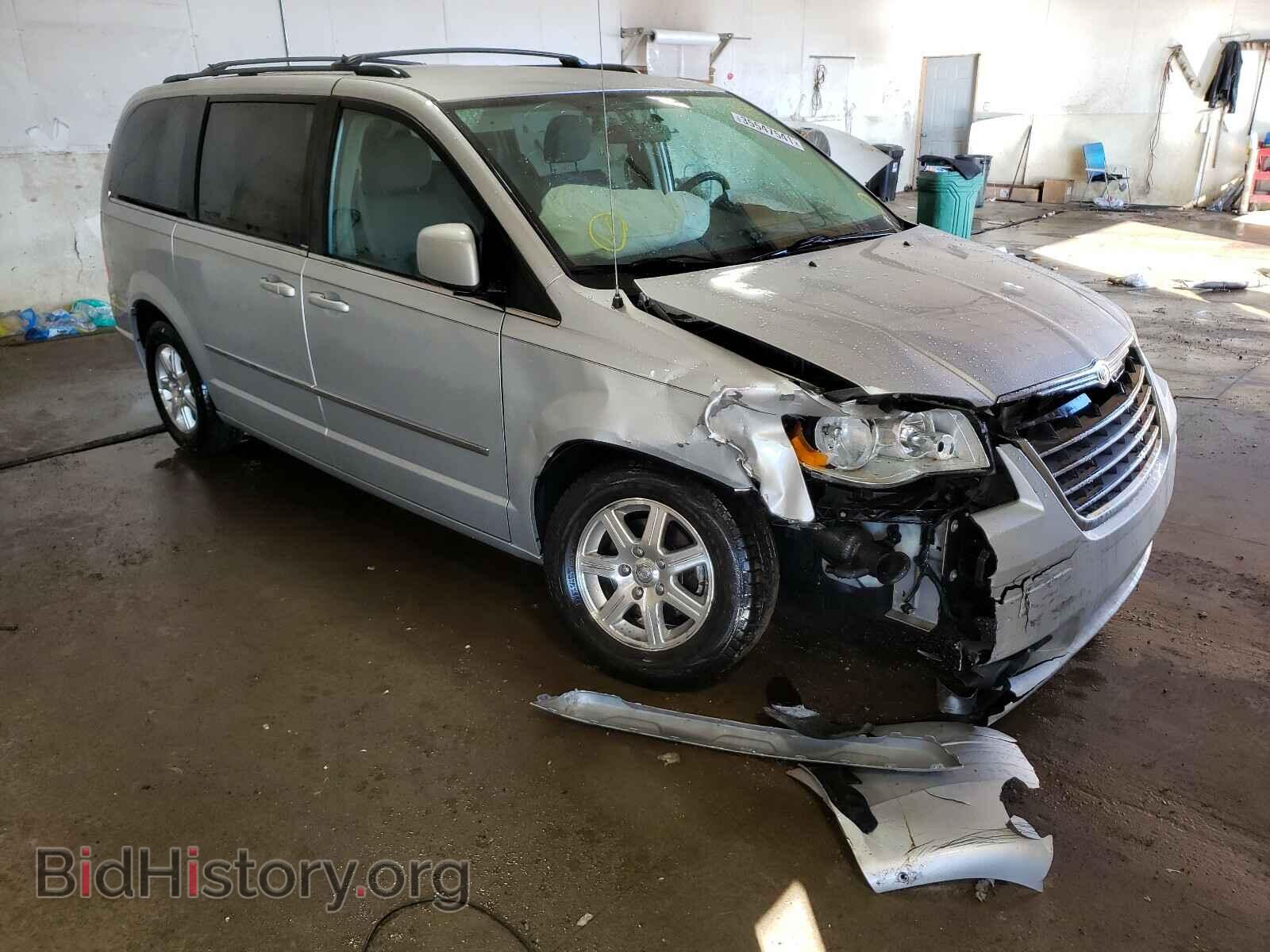Фотография 2A4RR5D1XAR104557 - CHRYSLER MINIVAN 2010