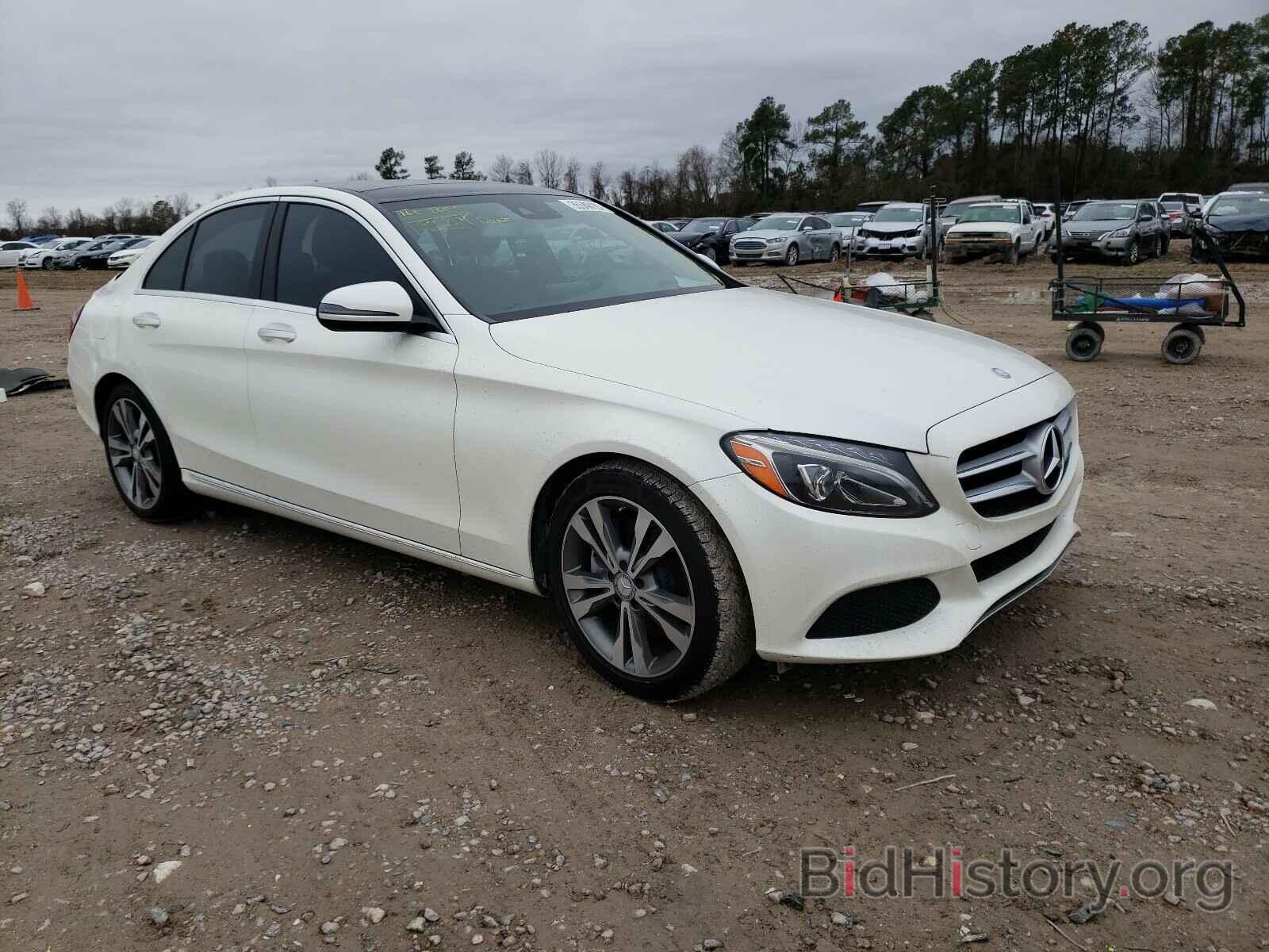 Photo WDDWF4JB4GR171393 - MERCEDES-BENZ C CLASS 2016