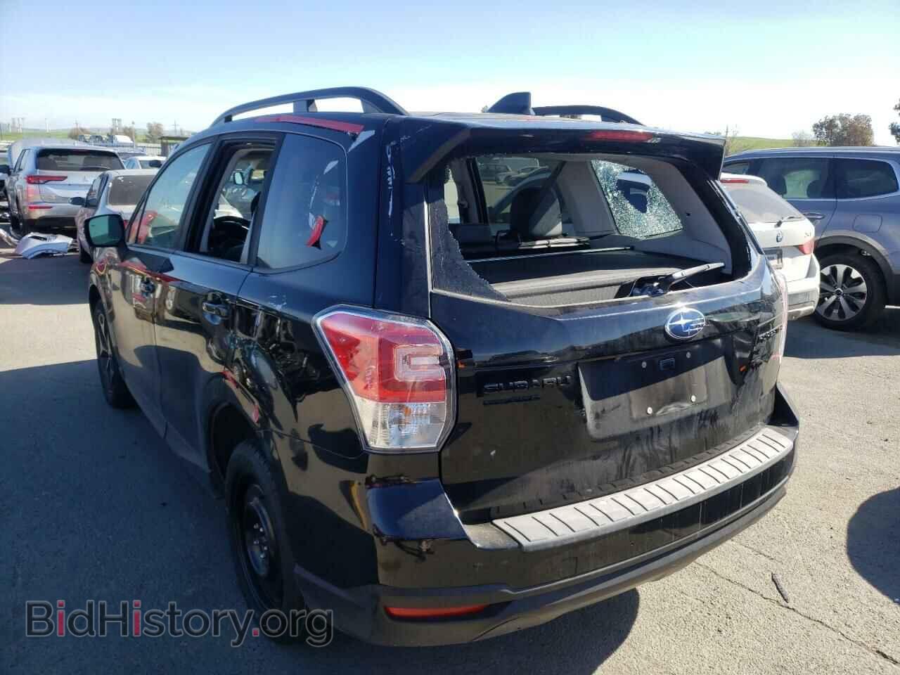 2018 SUBARU FORESTER - VIN: JF2SJAGC1JH608349 - Фото 3