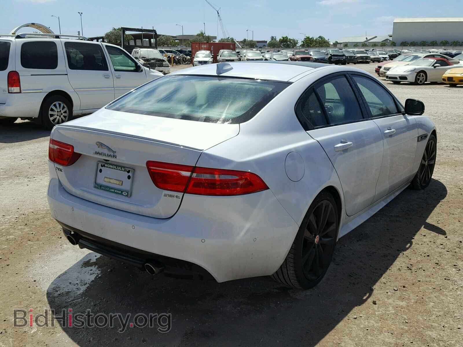 2017 JAGUAR XE - VIN: SAJAF4BVXHA961635 - Фото 4