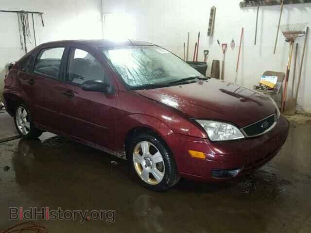Photo 1FAHP34N86W132179 - FORD FOCUS 2006