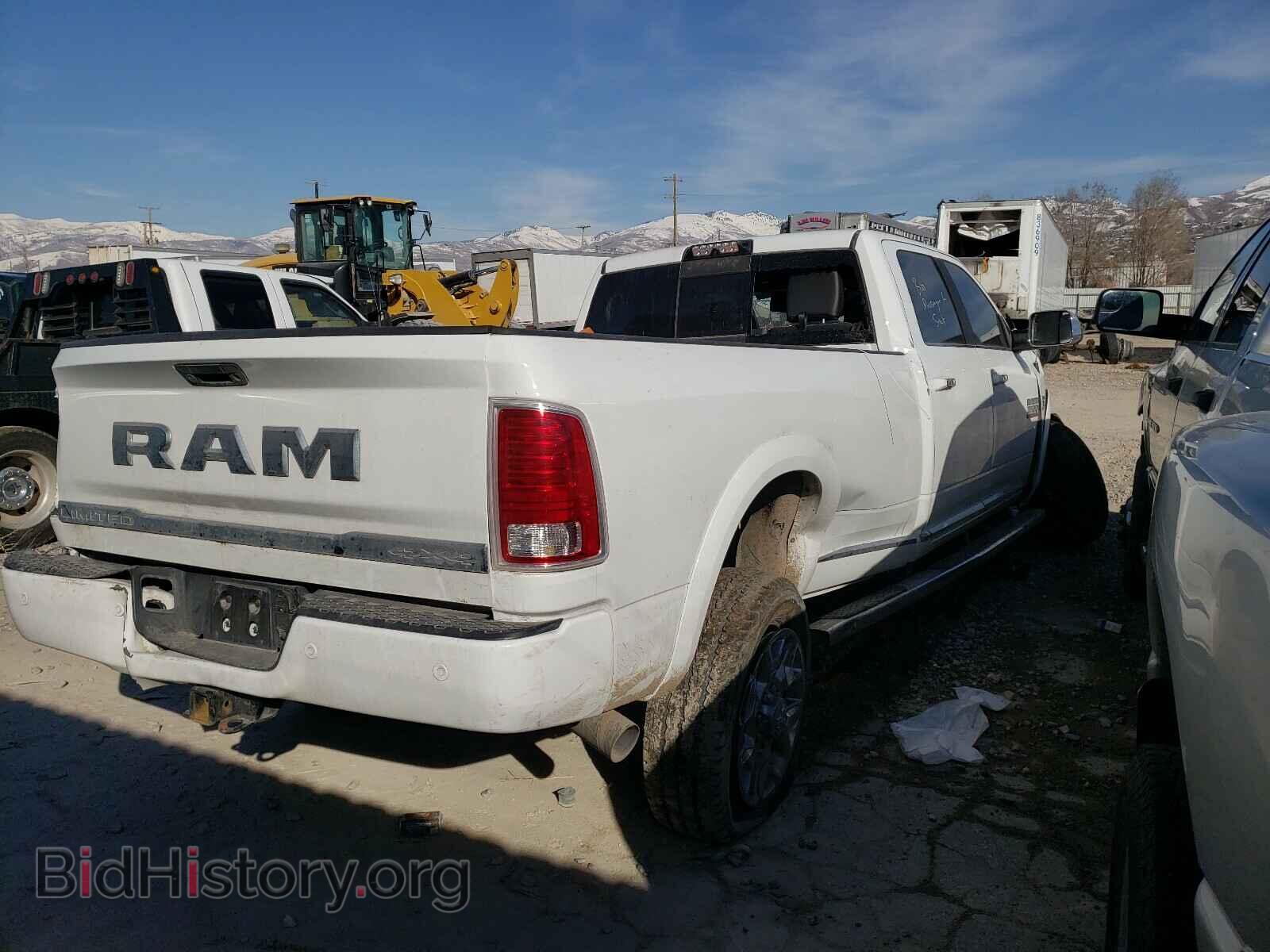 2018 RAM 3500 - VIN: 3C63R3KL0JG294564 - Фото 4