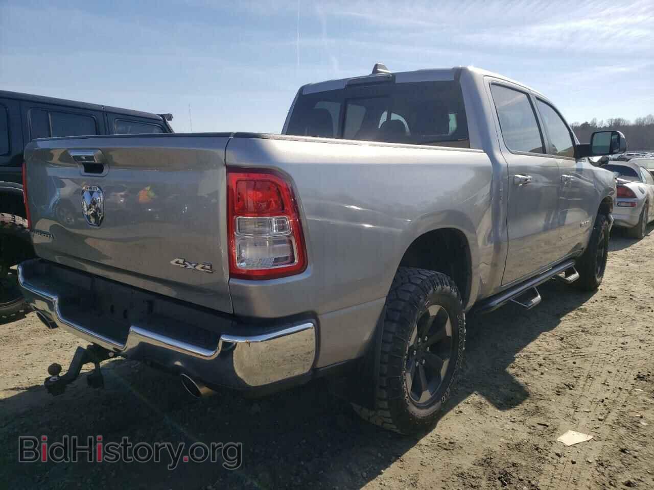 2019 RAM 1500 - VIN: 1C6SRFFTXKN609032 - Фото 4