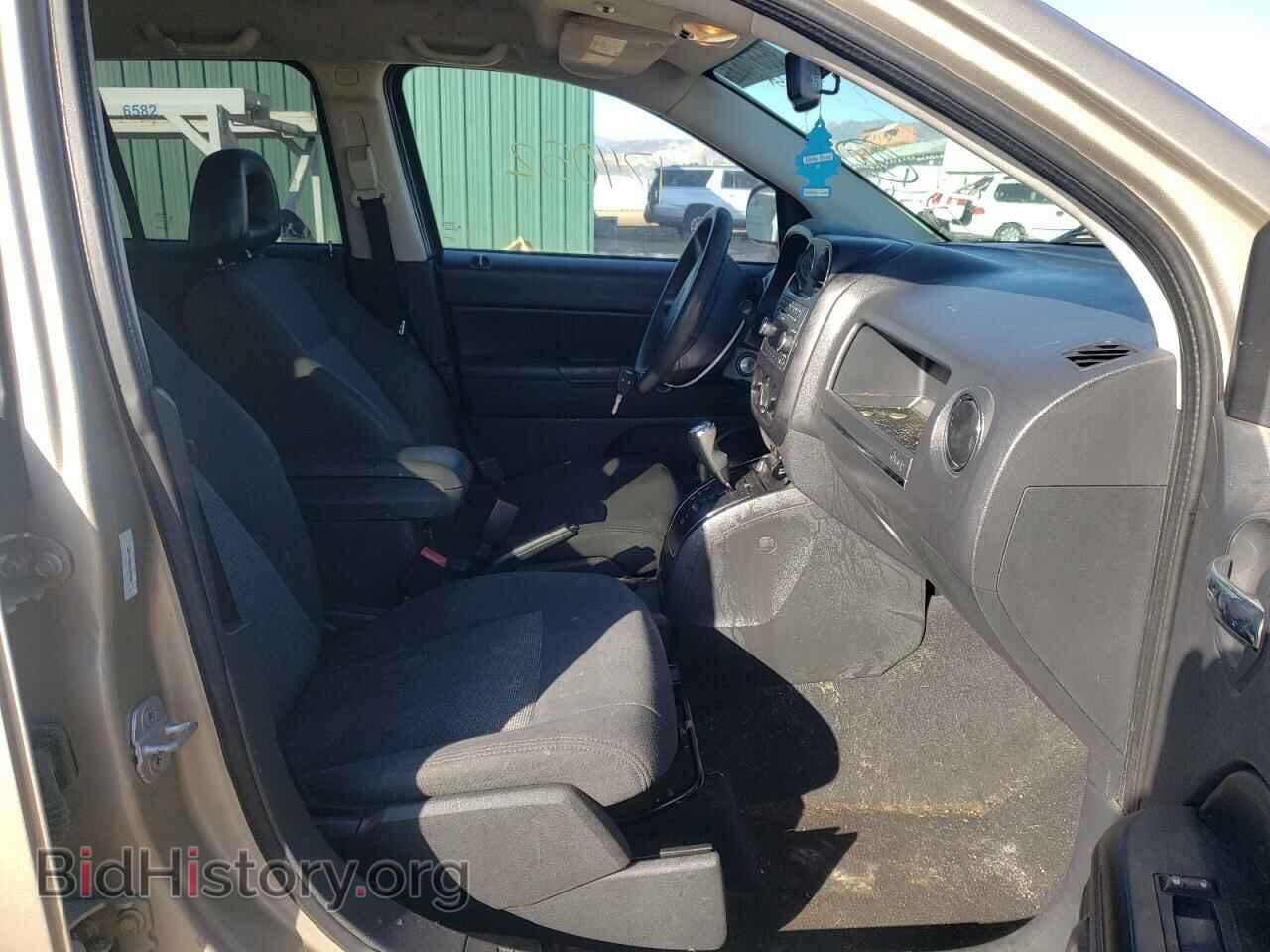 2009 JEEP COMPASS - VIN: 1J8FT47B09D129290 - Photo 5