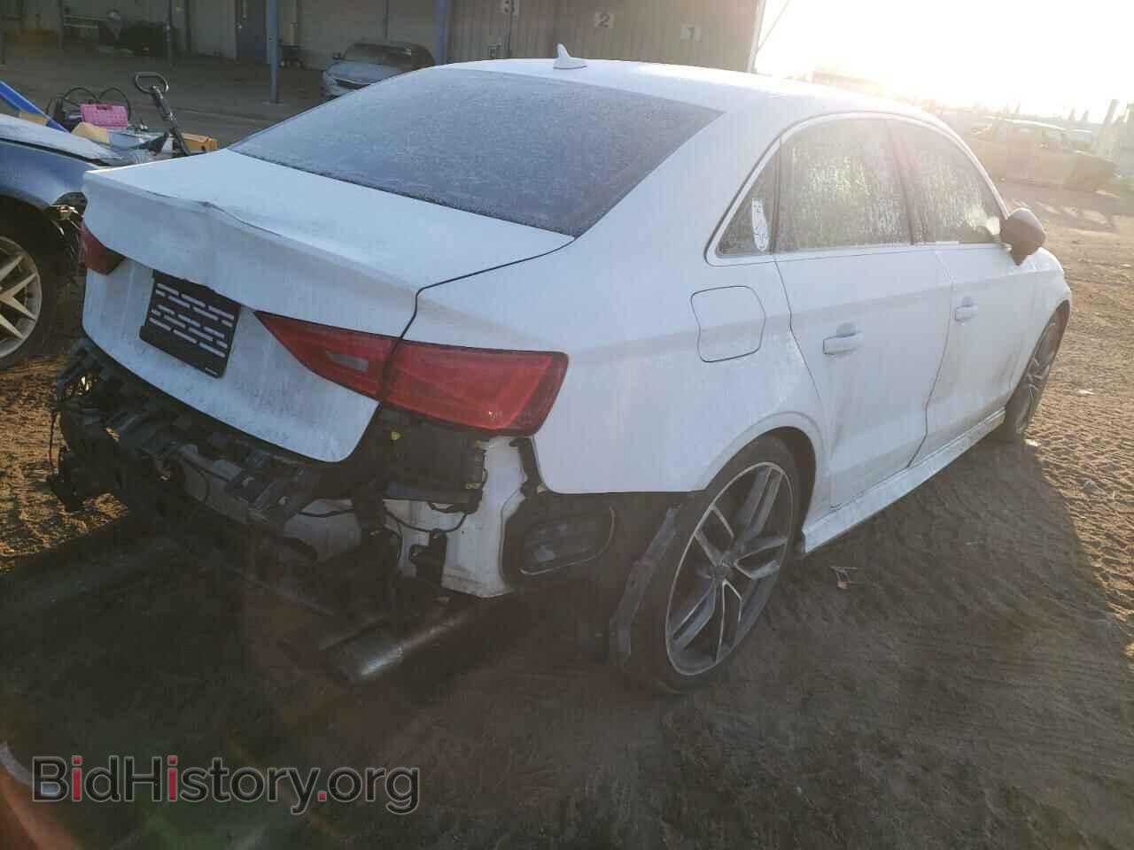 2015 AUDI A3 - VIN: WAUBFGFF9F1091152 - Фото 4