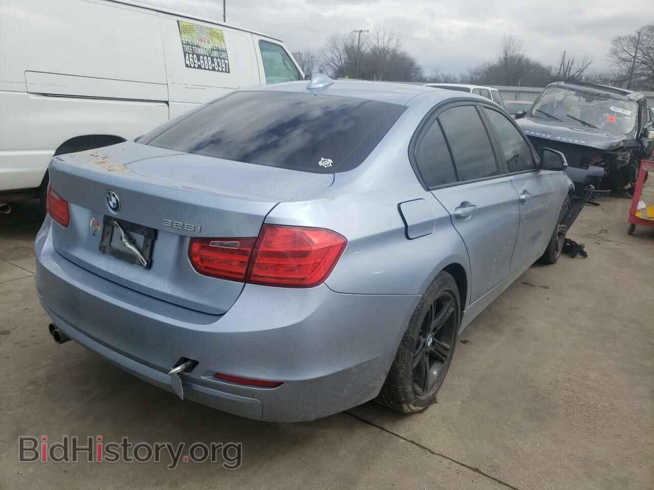 2013 BMW 3 SERIES - VIN: WBA3A5C59DF352881 - Фото 4