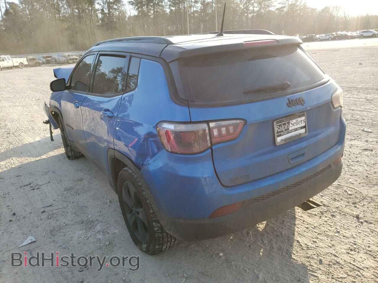 2018 JEEP COMPASS - VIN: 3C4NJCBB1JT300265 - Фото 3