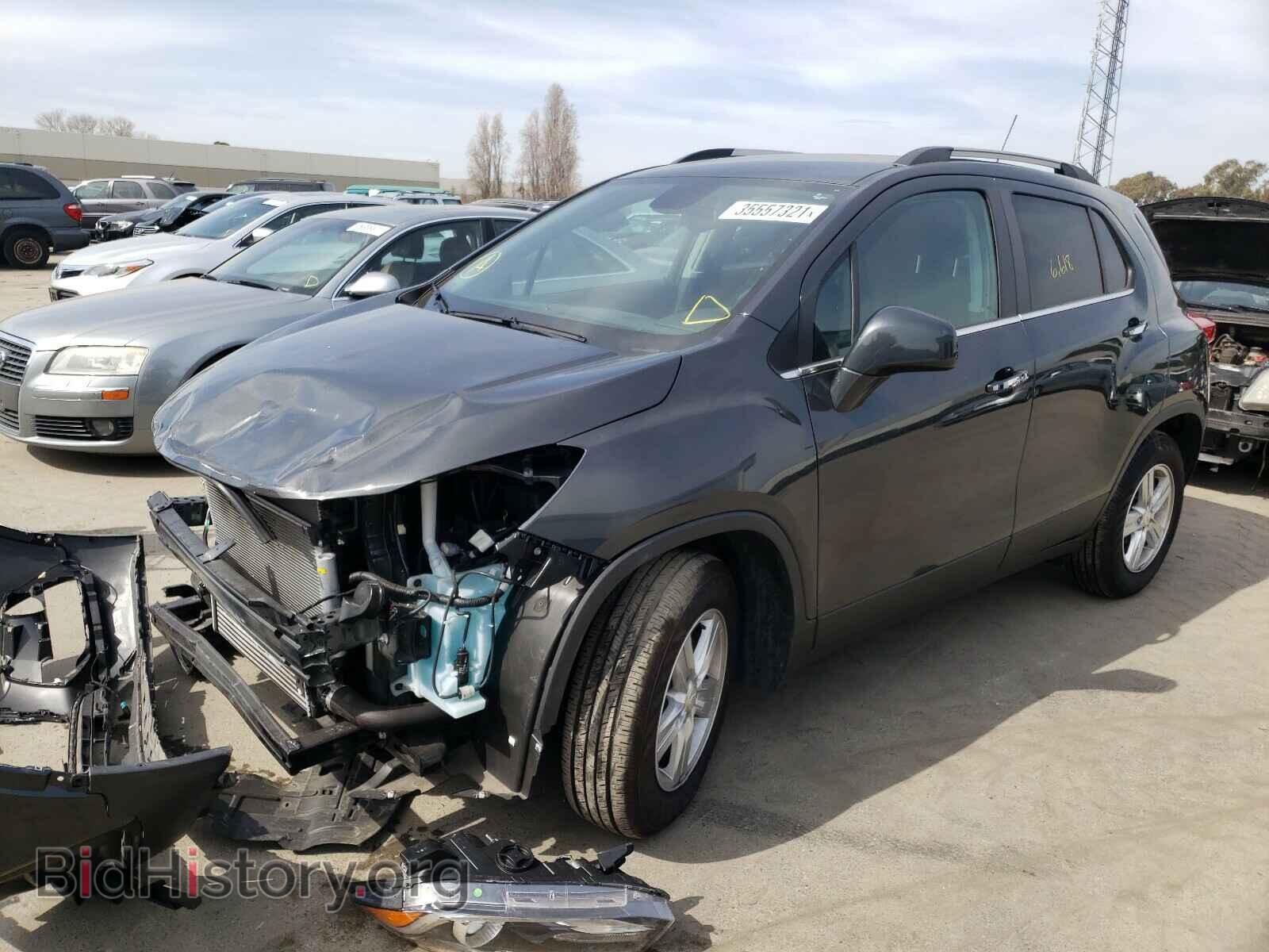 2019 CHEVROLET TRAX - VIN: 3GNCJLSB3KL208042 - Фото 2