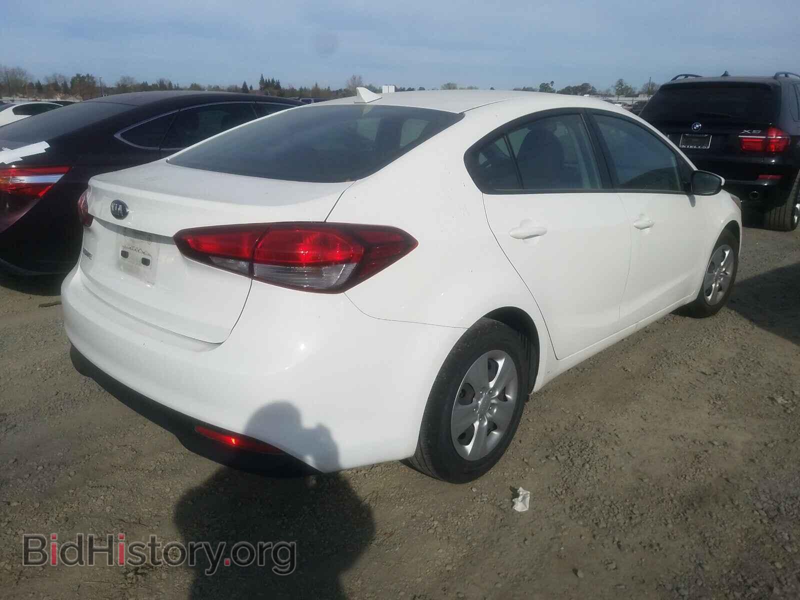 2017 KIA FORTE - VIN: 3KPFK4A70HE031081 - Фото 4