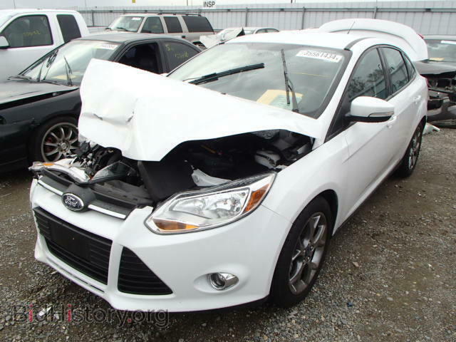 2013 FORD FOCUS - VIN: 1FADP3F22DL117452 - Фото 2
